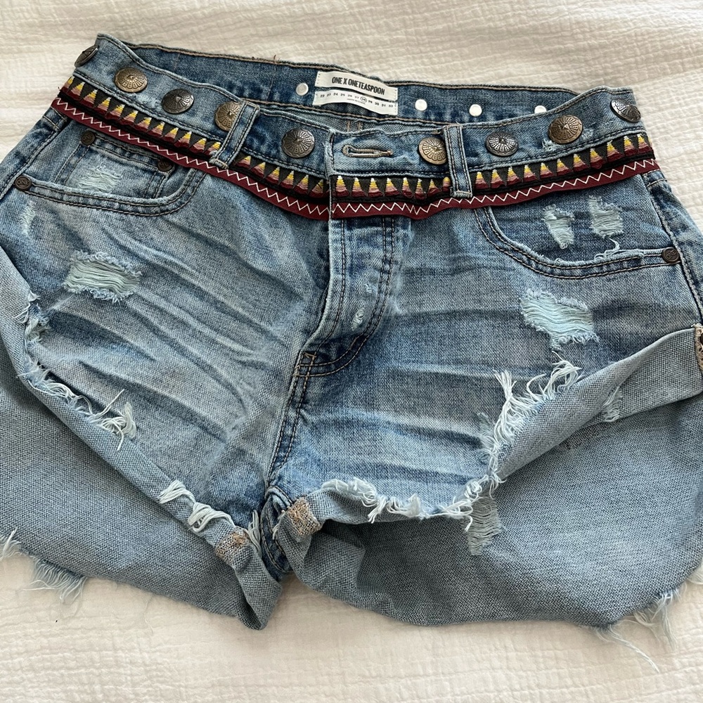 One teaspoon bandit shorts 28
